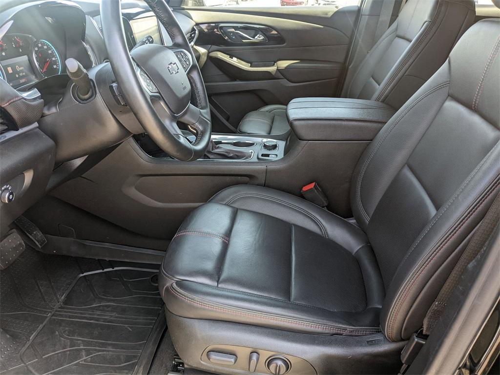 used 2023 Chevrolet Traverse car, priced at $30,500