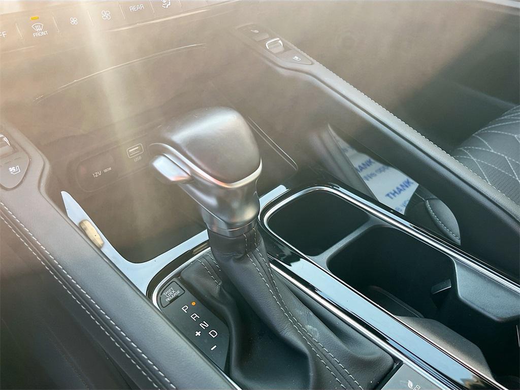 used 2023 Kia Telluride car, priced at $31,600