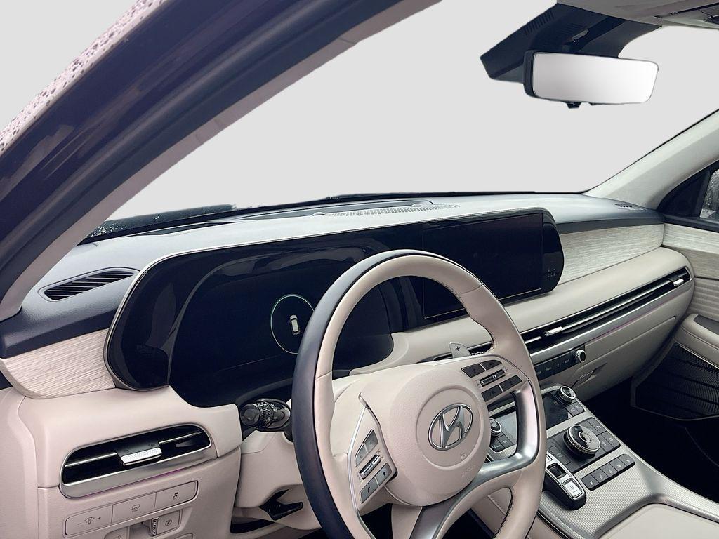 used 2023 Hyundai Palisade car, priced at $33,700