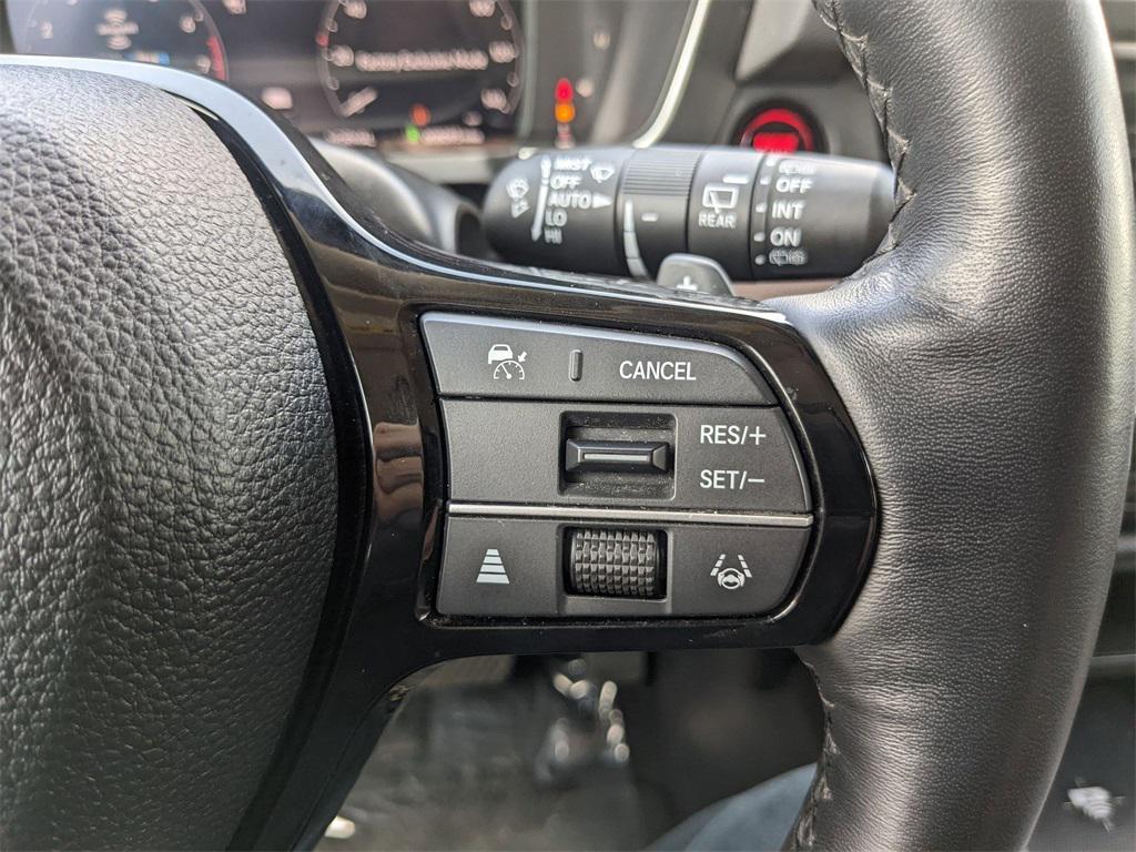 used 2024 Honda Pilot car, priced at $38,400