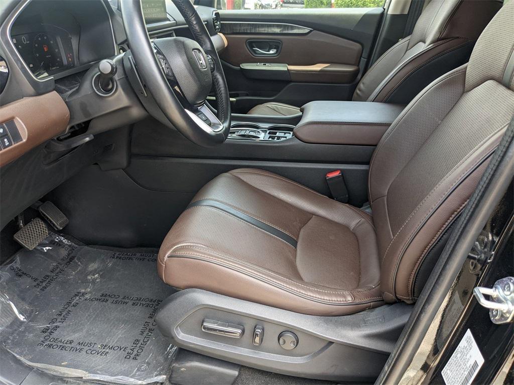 used 2024 Honda Pilot car, priced at $38,400