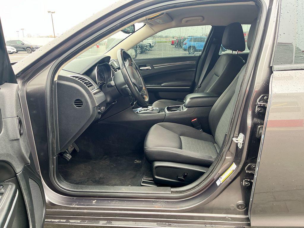 used 2020 Chrysler 300 car, priced at $19,300