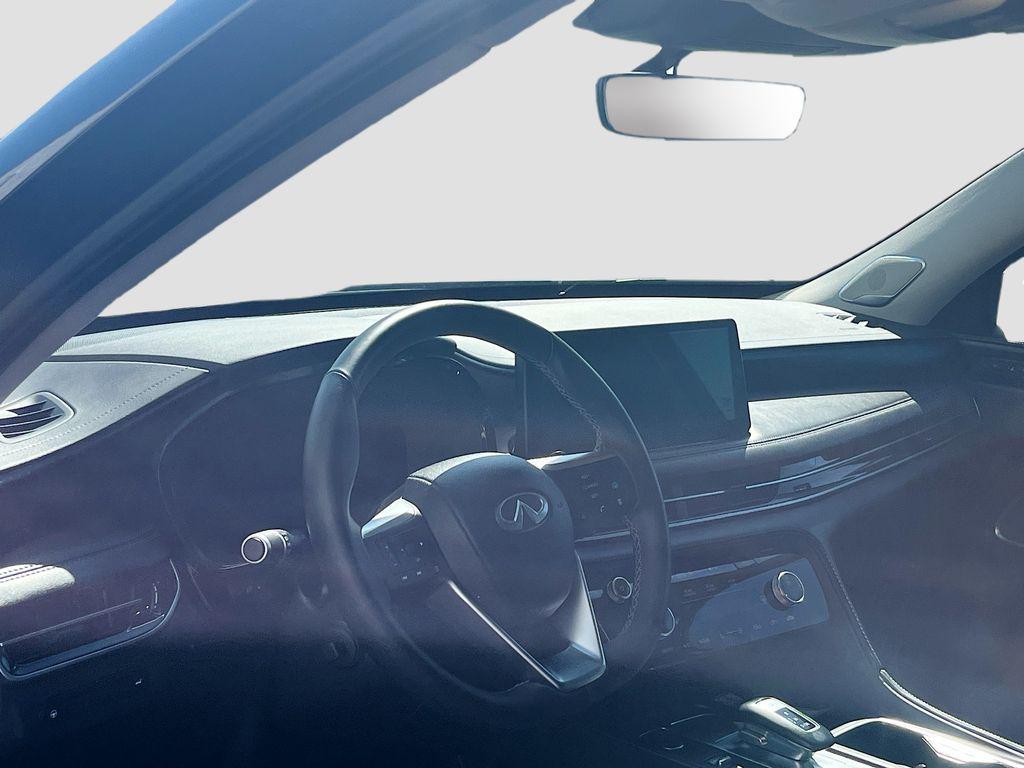 used 2025 INFINITI QX60 car, priced at $40,600
