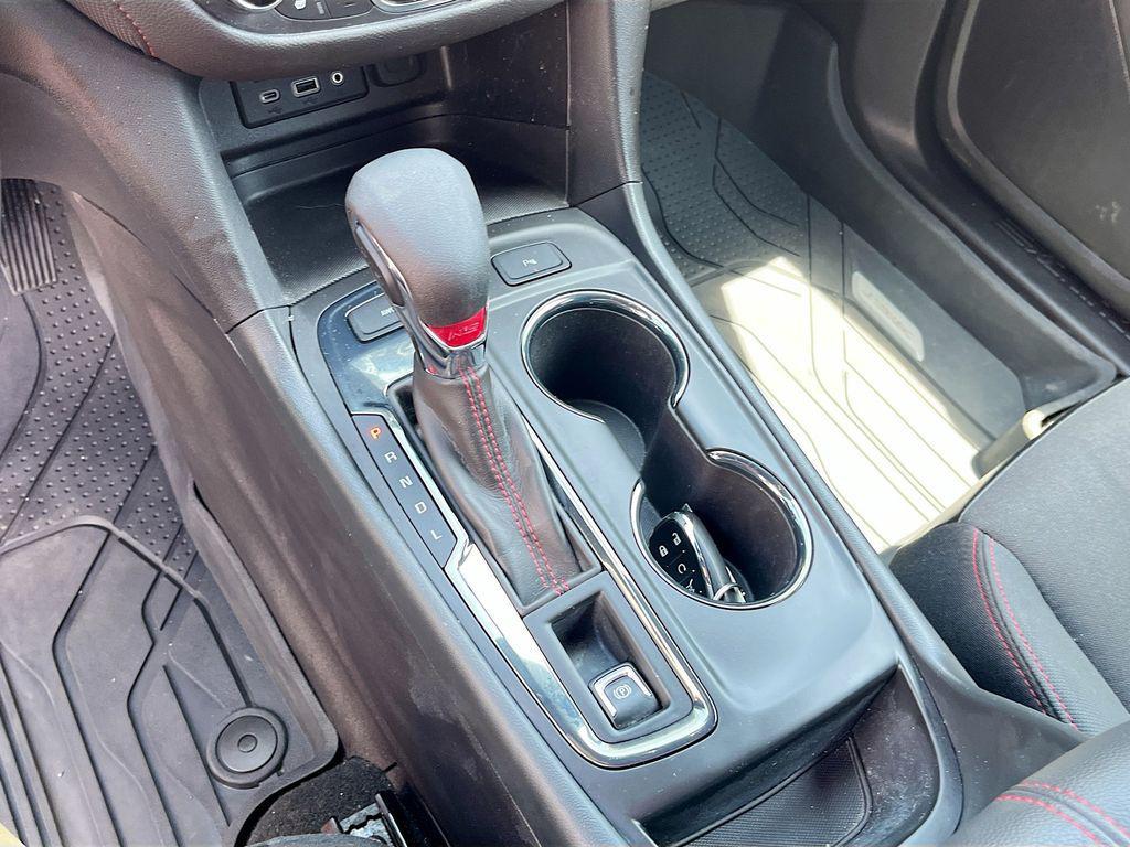 used 2024 Chevrolet Equinox car, priced at $23,600