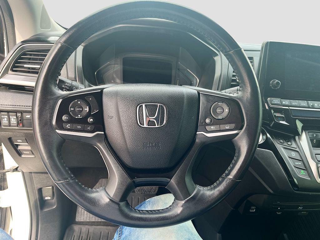used 2022 Honda Odyssey car, priced at $32,000