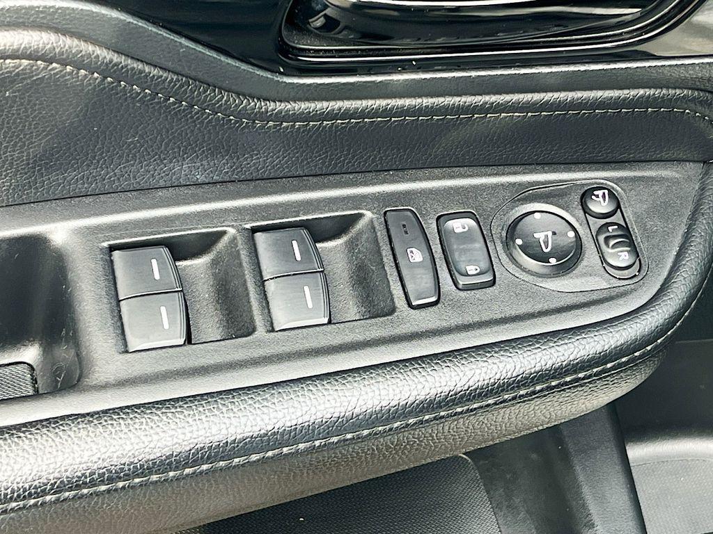 used 2022 Honda Odyssey car, priced at $32,000