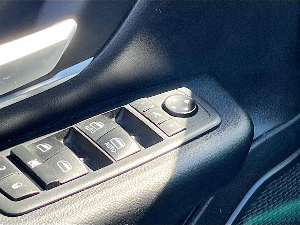 used 2021 Ram 1500 car, priced at $28,000