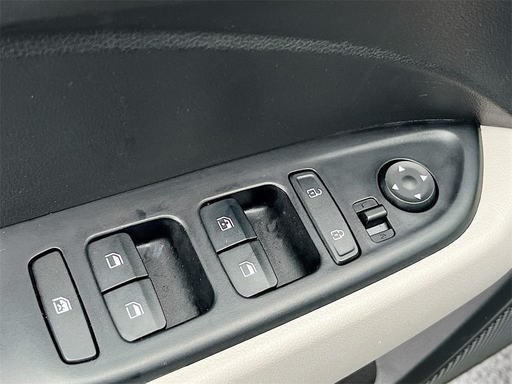 used 2024 Hyundai Venue car, priced at $16,300