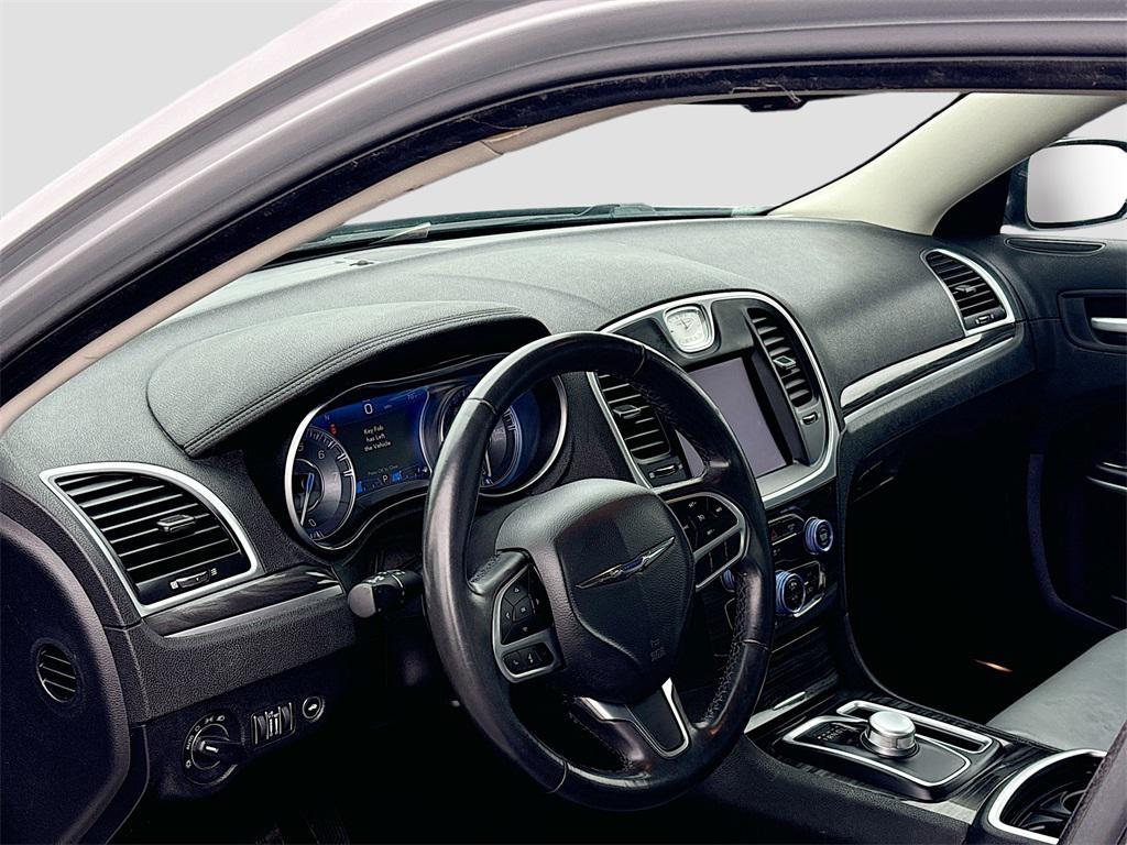 used 2021 Chrysler 300 car, priced at $18,800