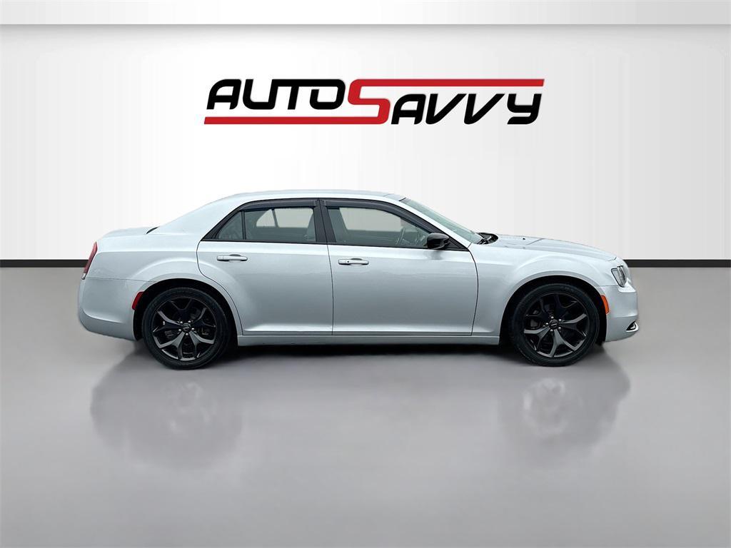 used 2021 Chrysler 300 car, priced at $18,800