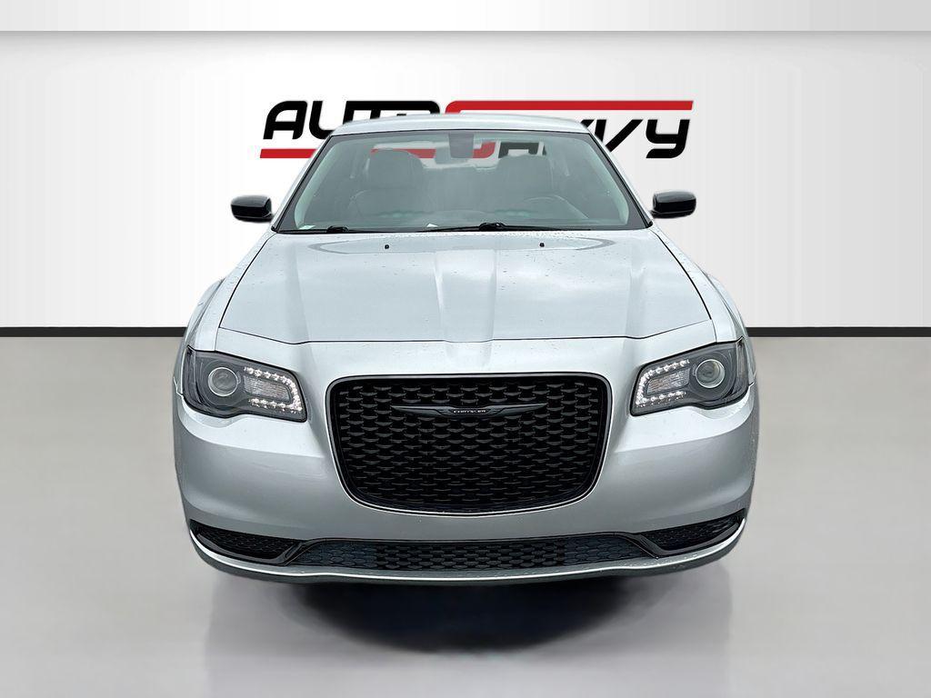 used 2021 Chrysler 300 car, priced at $17,900