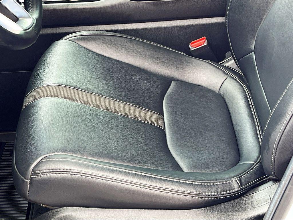 used 2025 Honda Pilot car, priced at $39,400