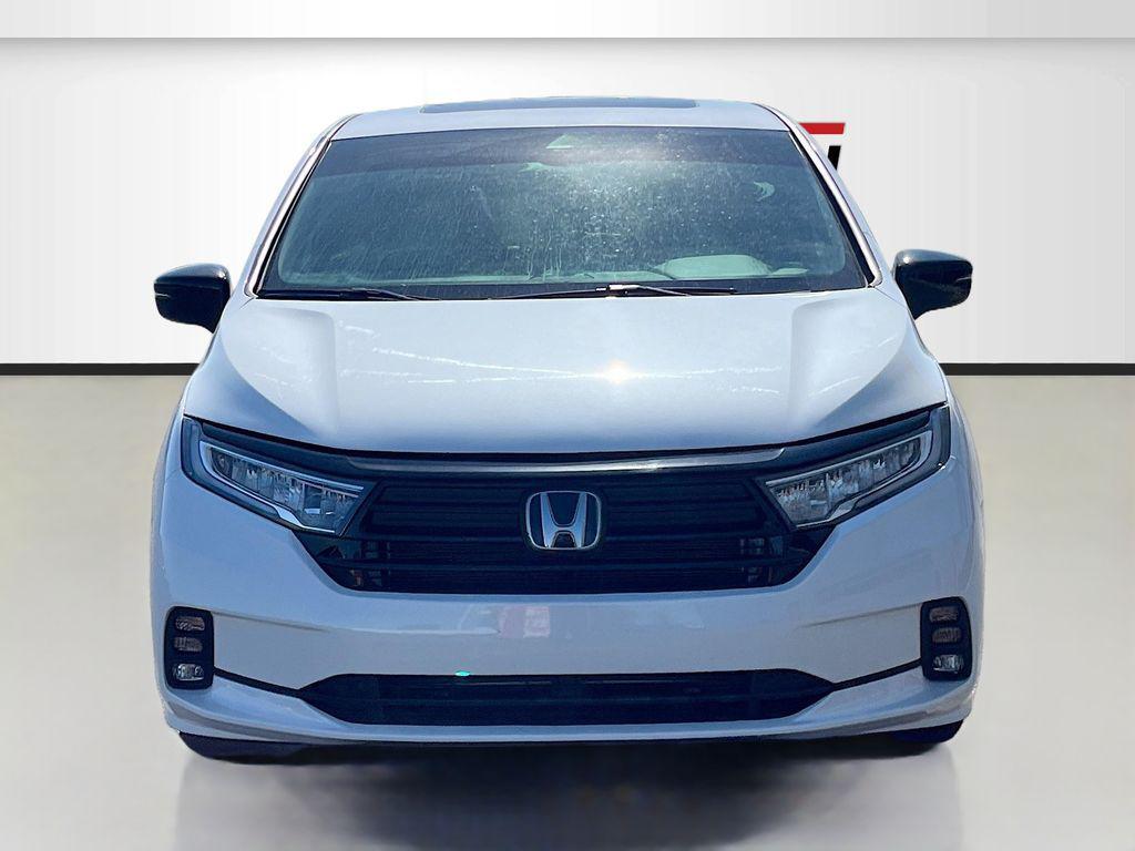 used 2024 Honda Odyssey car, priced at $32,000
