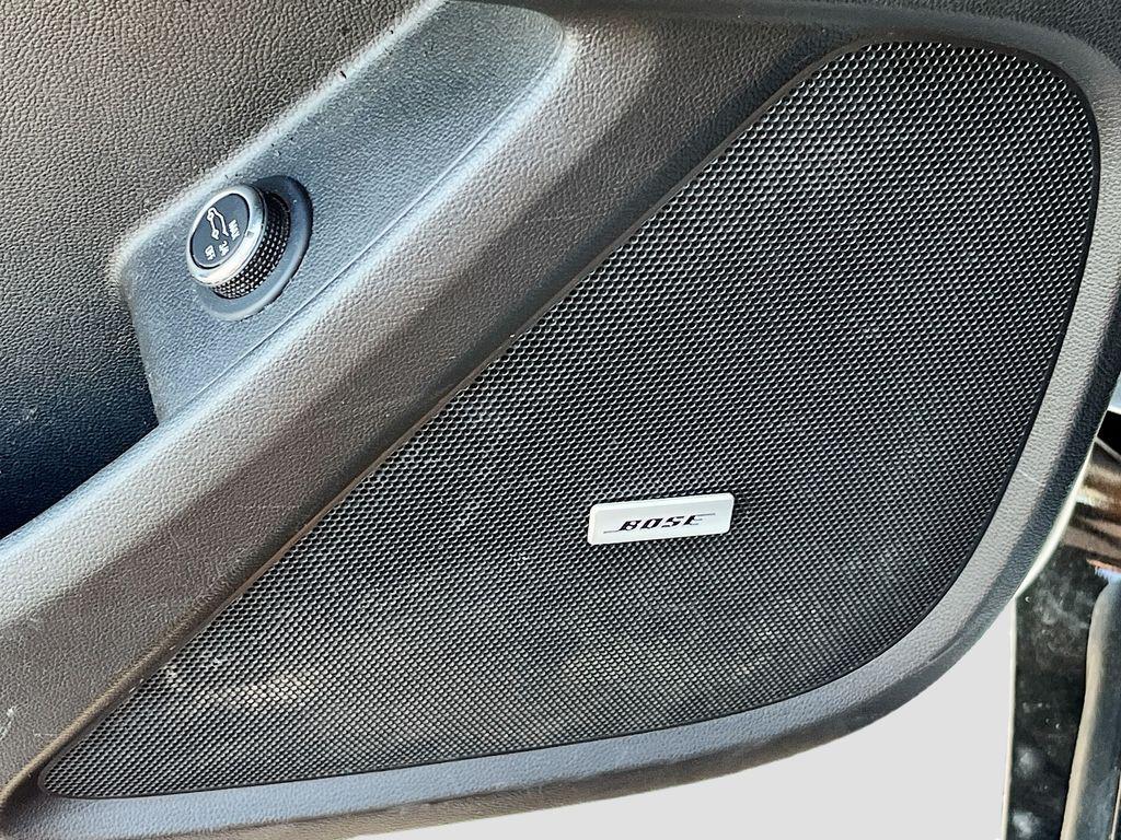 used 2022 Chevrolet Traverse car, priced at $26,800