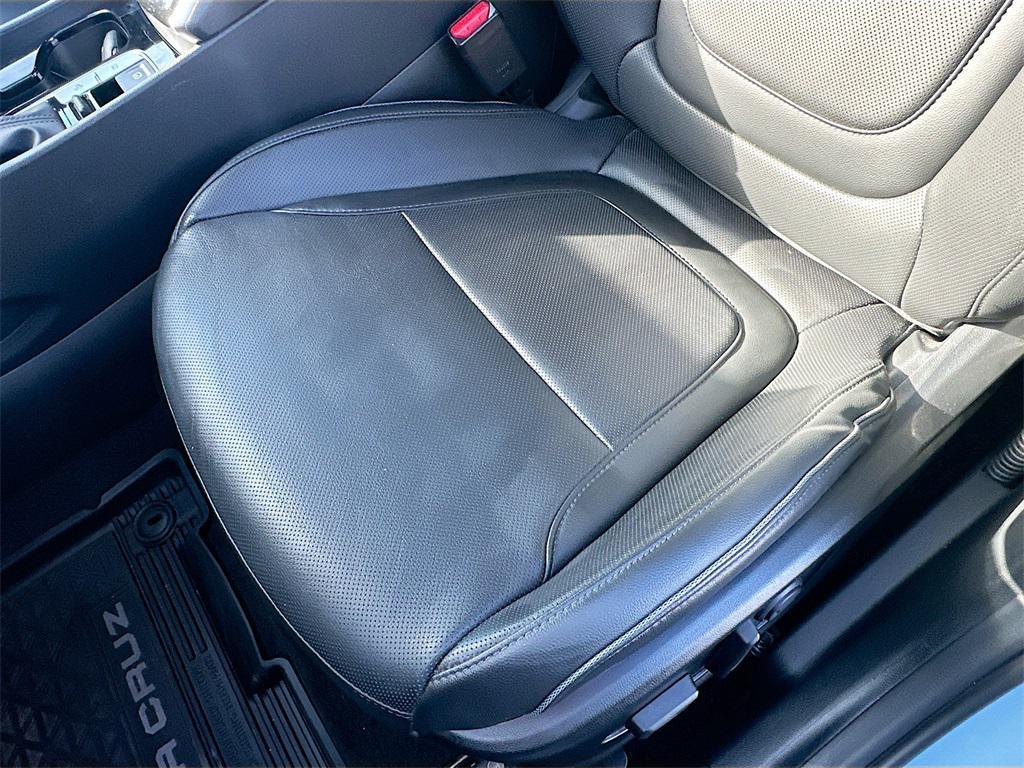 used 2025 Hyundai SANTA CRUZ car, priced at $29,800