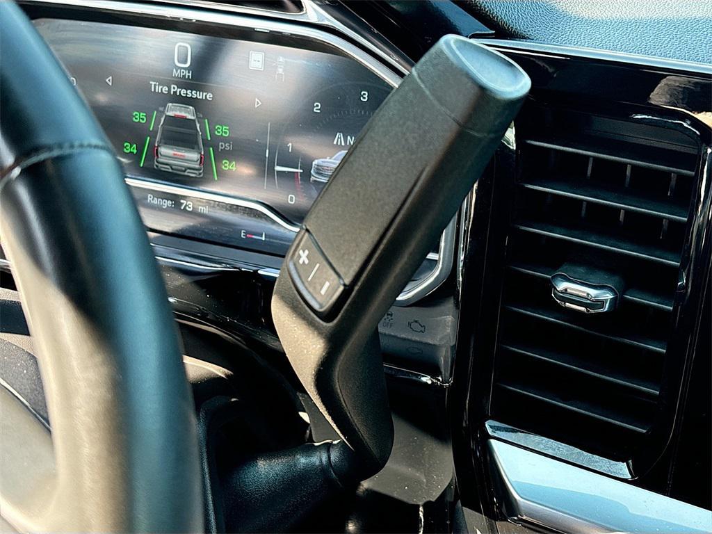 used 2023 GMC Sierra 1500 car, priced at $38,500