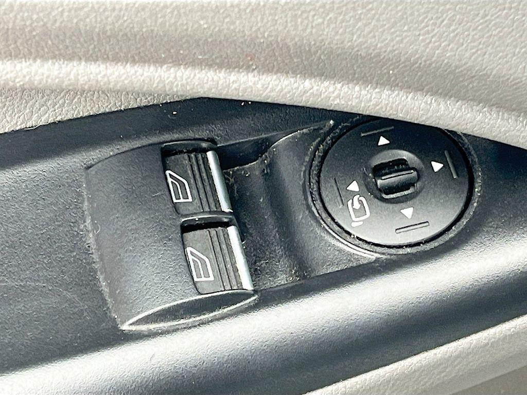 used 2023 Ford Transit Connect car, priced at $22,100