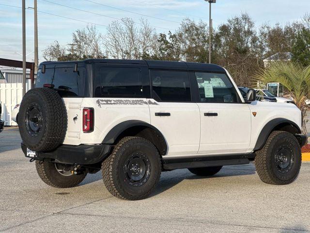 new 2025 Ford Bronco car, priced at $61,233