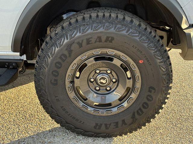 new 2025 Ford Bronco car, priced at $61,233