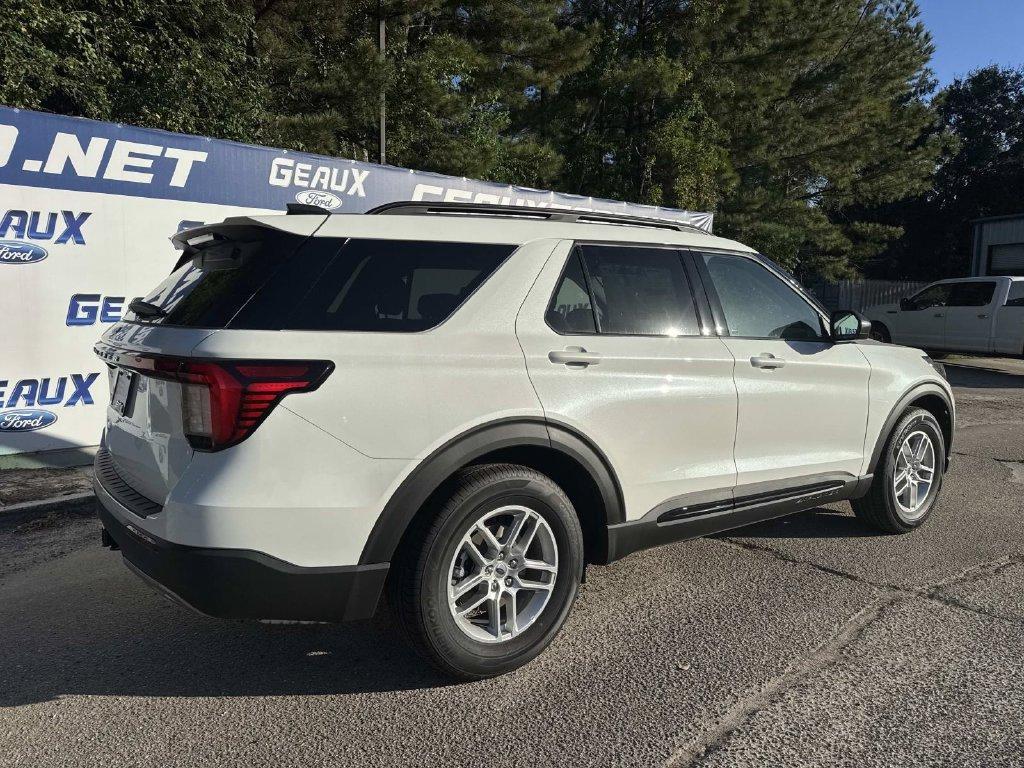 new 2026 Ford Explorer car, priced at $40,435