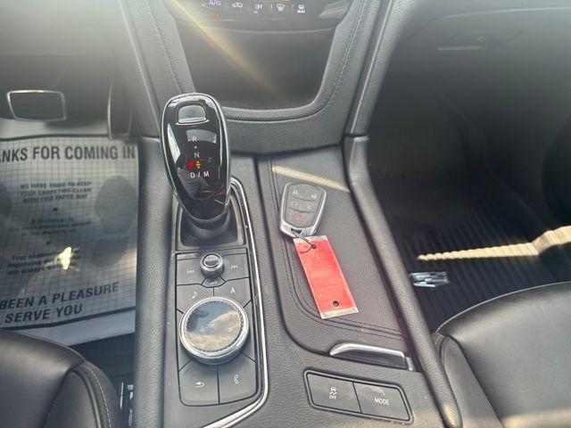 used 2021 Cadillac XT6 car, priced at $25,935