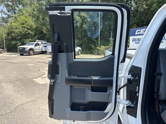 new 2026 Ford F-150 car, priced at $41,339