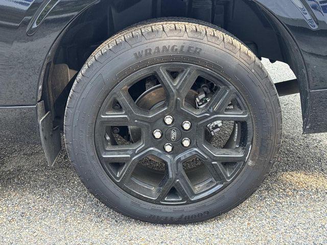 used 2025 Ford Maverick car, priced at $34,360