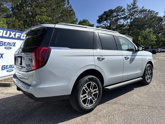 new 2026 Ford Expedition car, priced at $68,553