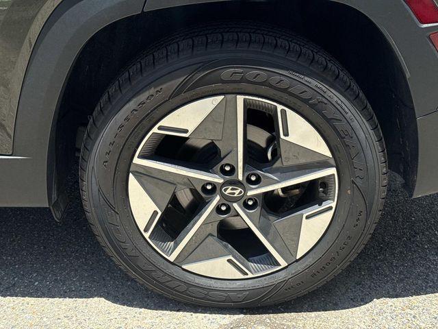 used 2025 Hyundai Tucson car, priced at $25,790