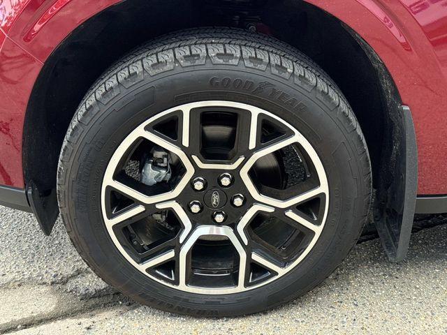 used 2025 Ford Maverick car, priced at $36,600