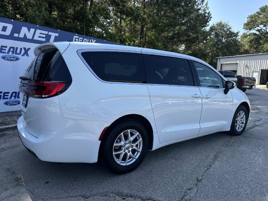 used 2023 Chrysler Pacifica car, priced at $19,435