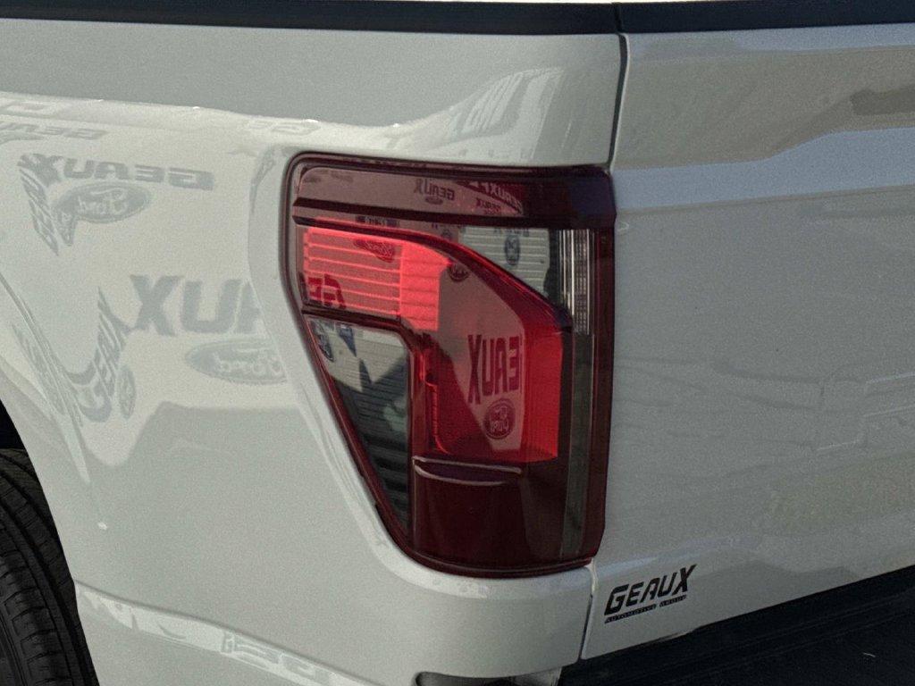 new 2026 Ford F-150 car, priced at $39,935