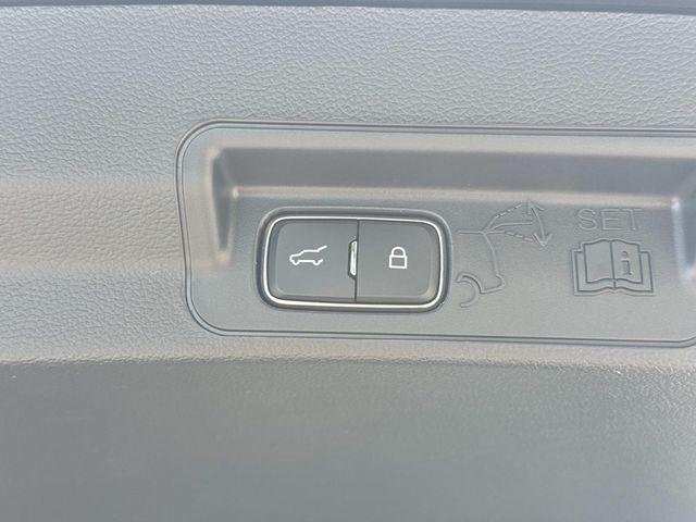 new 2026 Ford Explorer car