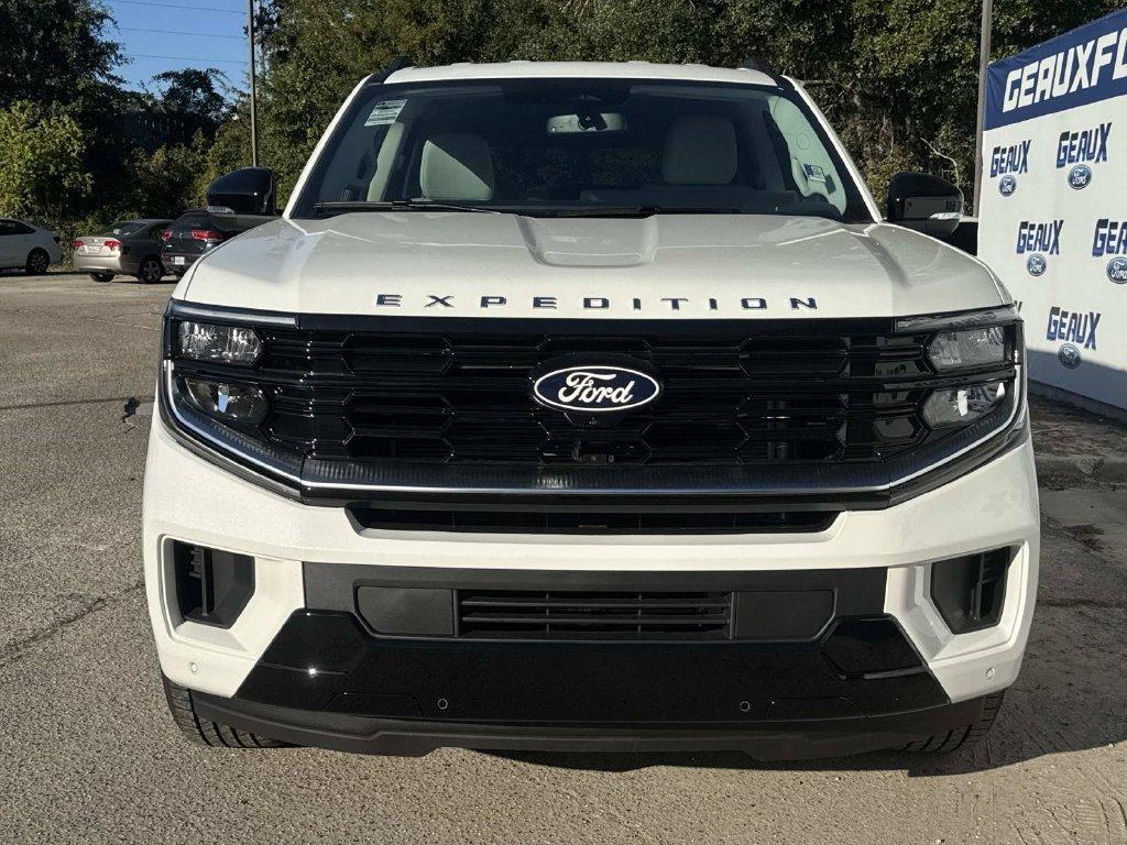 new 2027 Ford Expedition car, priced at $72,435