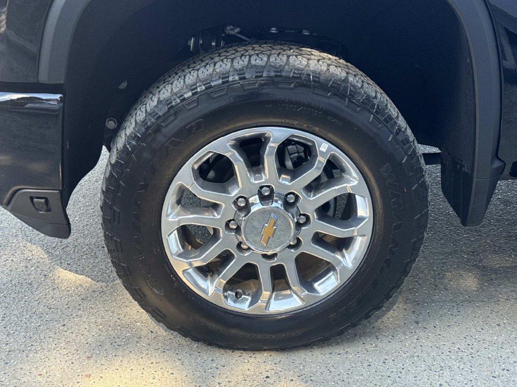 used 2025 Chevrolet Silverado 2500 car, priced at $62,235