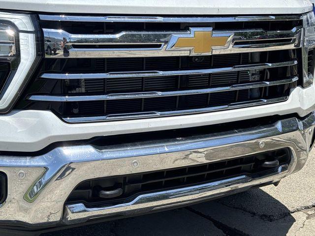 used 2024 Chevrolet Silverado 3500 car, priced at $69,173