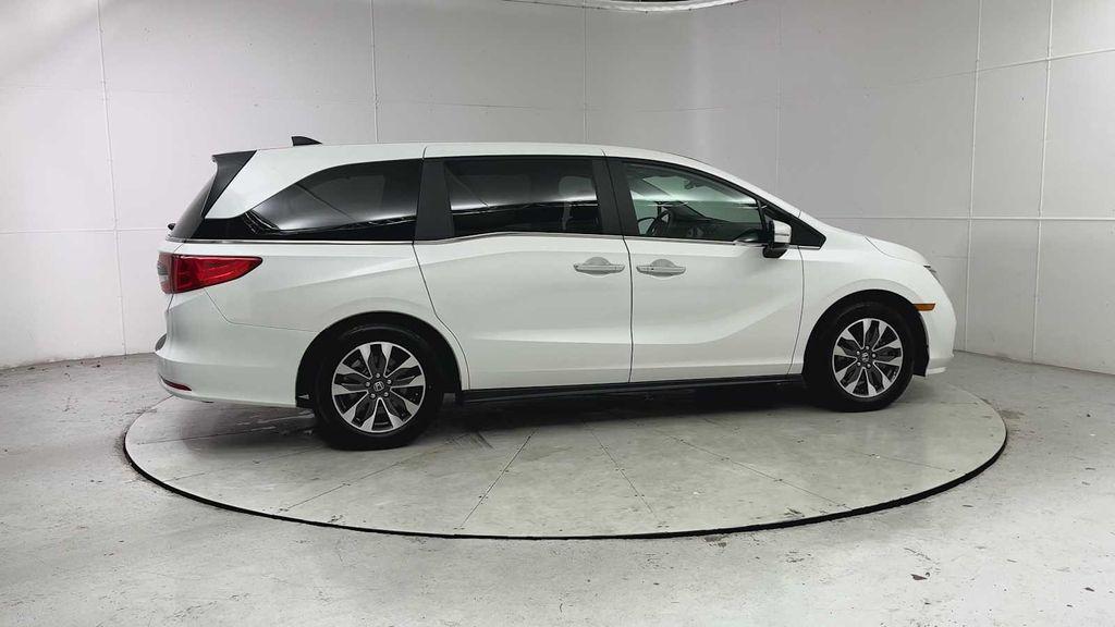 used 2024 Honda Odyssey car, priced at $32,900