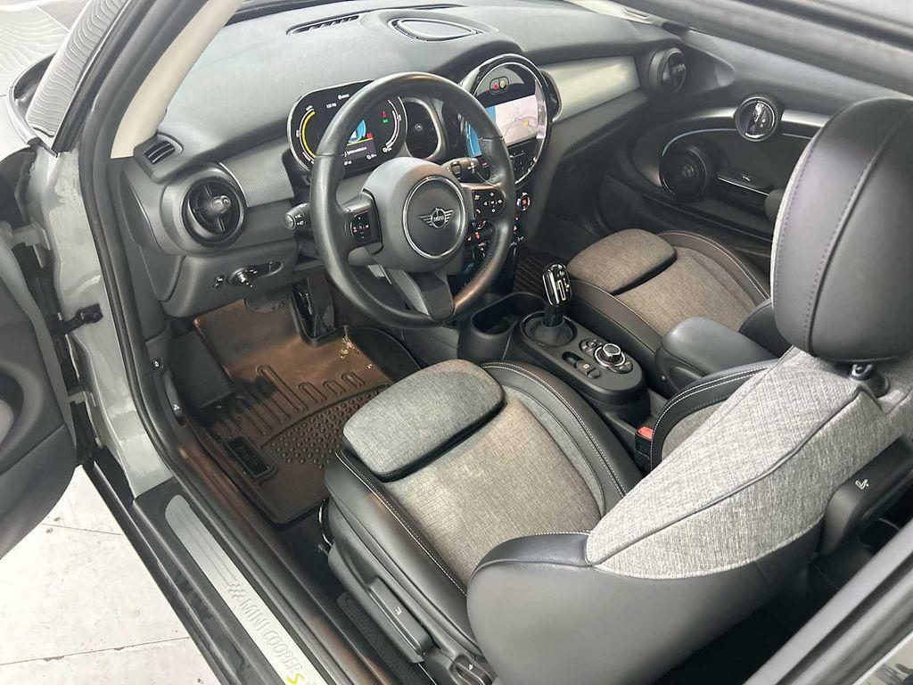 used 2023 MINI Hardtop car, priced at $16,999