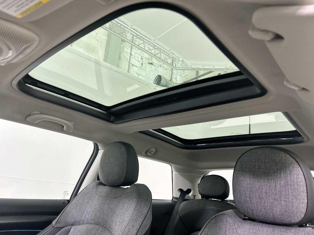 used 2023 MINI Hardtop car, priced at $16,999