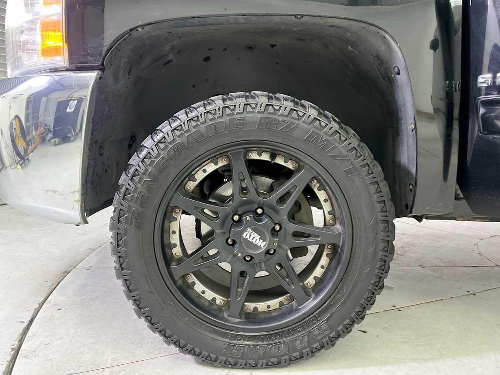 used 2013 Chevrolet Silverado 1500 car, priced at $13,545