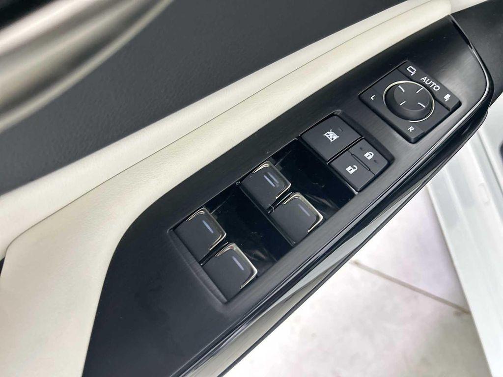 used 2022 Lexus ES 350 car, priced at $38,989