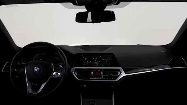 used 2019 BMW 330 car