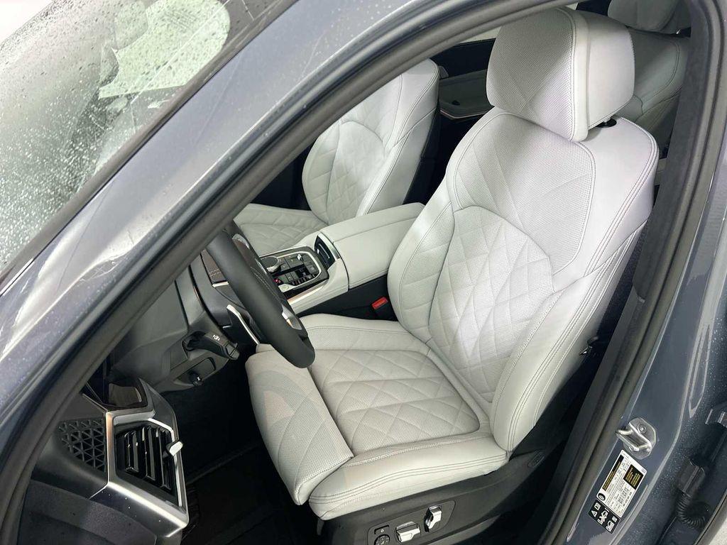 new 2026 BMW X7 car, priced at $98,755