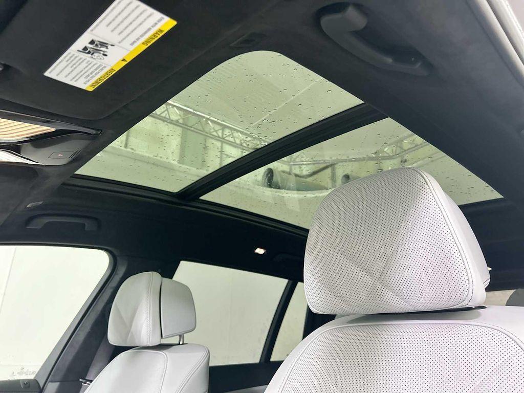 new 2026 BMW X7 car, priced at $98,755