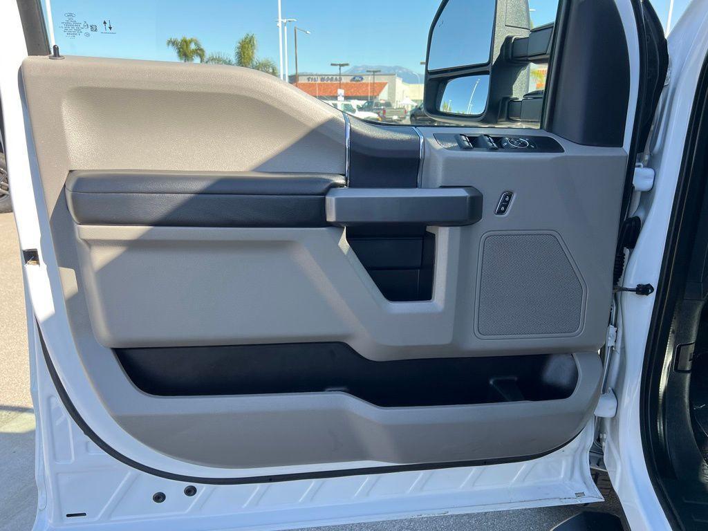 used 2022 Ford F-250 car, priced at $43,672