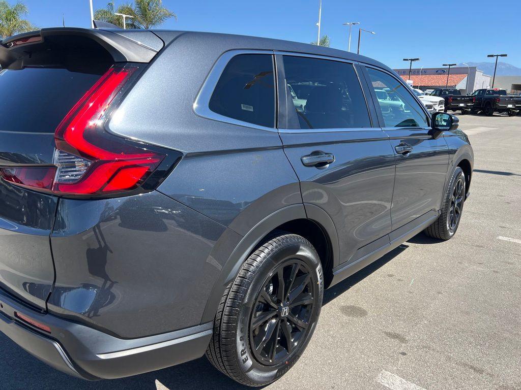 used 2025 Honda CR-V car, priced at $34,332