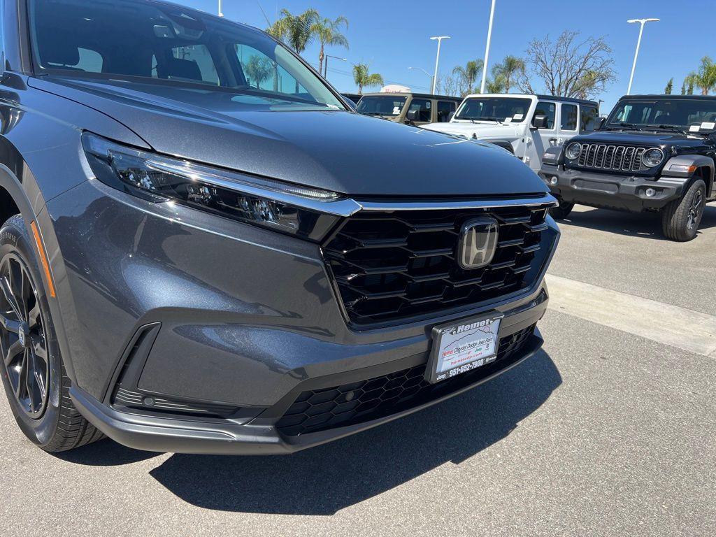 used 2025 Honda CR-V car, priced at $34,332