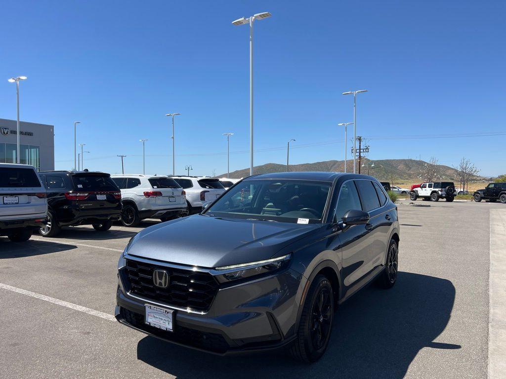 used 2025 Honda CR-V car, priced at $34,332