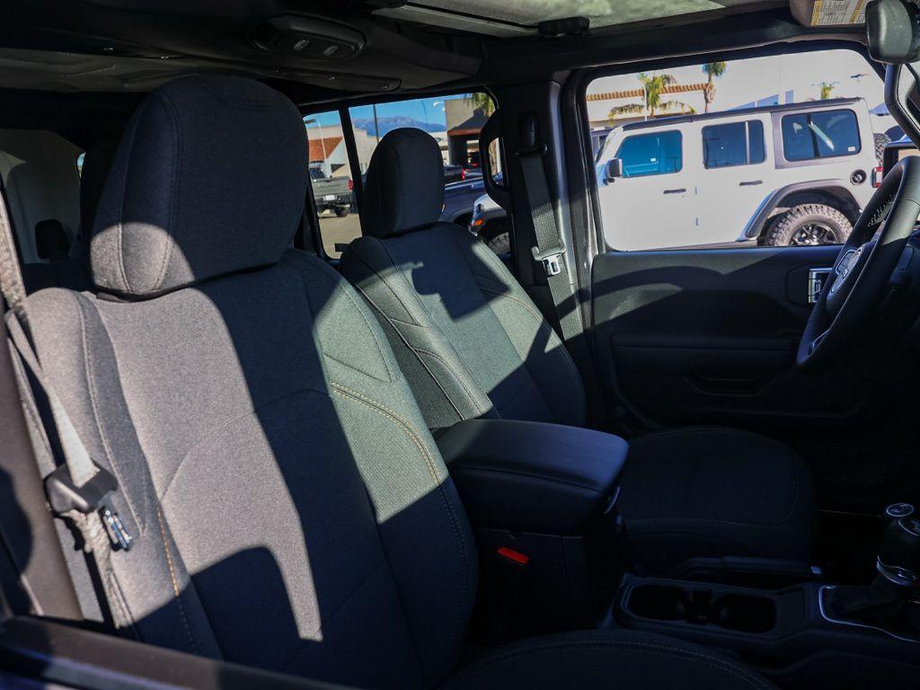 new 2026 Jeep Wrangler car, priced at $49,091