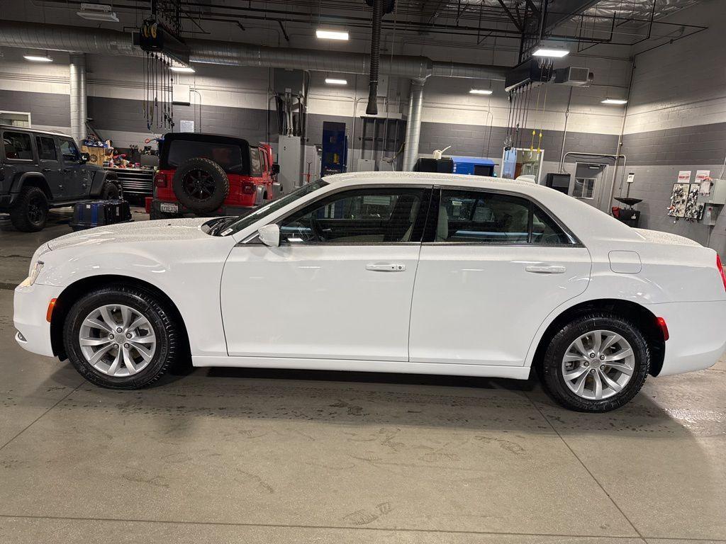 used 2023 Chrysler 300 car, priced at $25,120